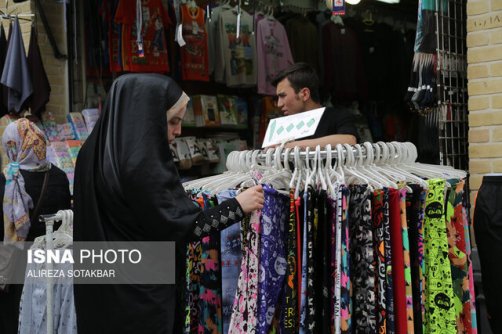 تقاضای پوشاک تابستانی نصف شد